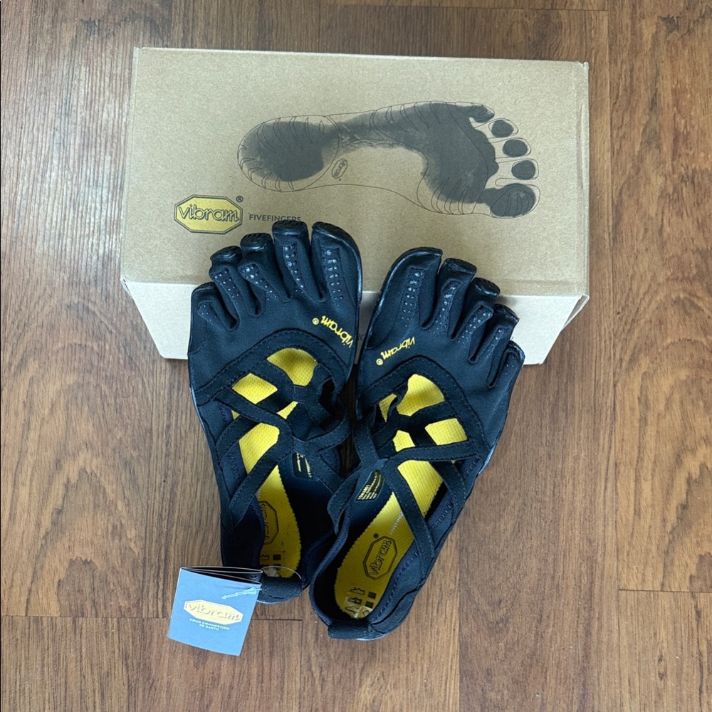 Vibram FiveFingers Alitza Loop
